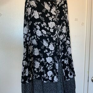 American Rag Black and White Floral Maxi Dress
